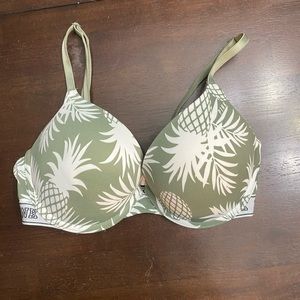 Victoria’s Secret Bra